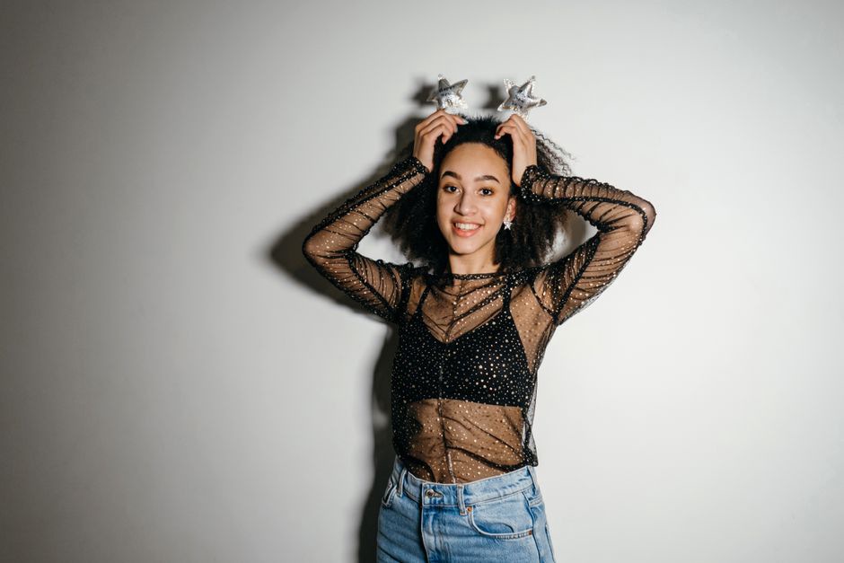 Modern outfit paired with a vintage silver star clip