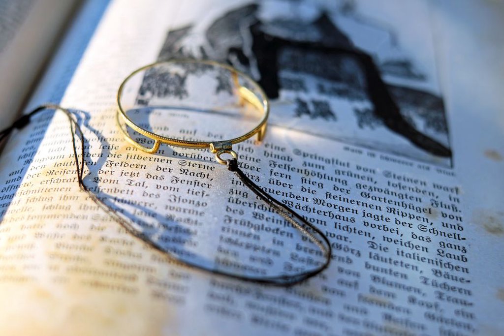 Examining age and fittings with a loupe